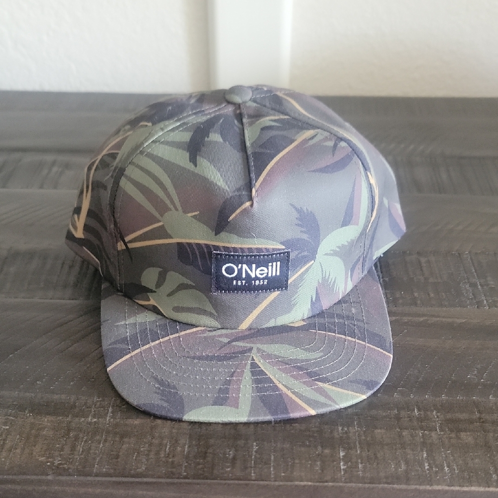 O'Neill Leaf Patterned Cap in Green and Brown